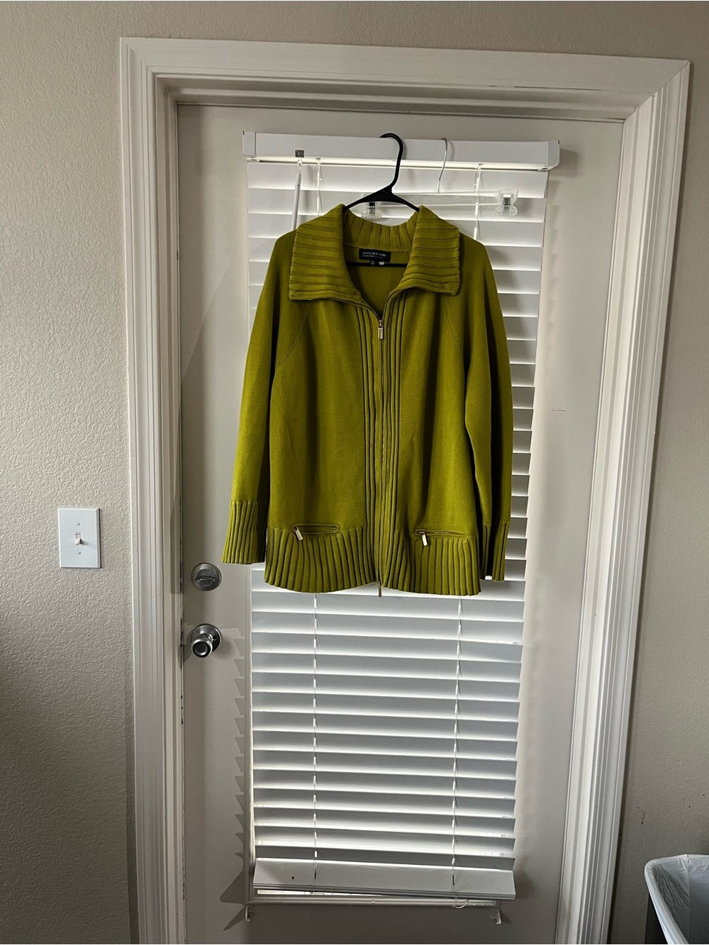 Jones New York Olive Green Zip-Front Knit Cardigan